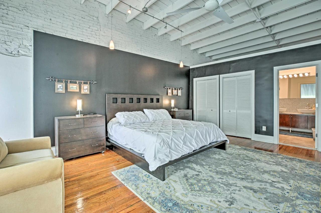 Nulu Art District Loft Walk To Dtwn Distilleries! * Louisville
